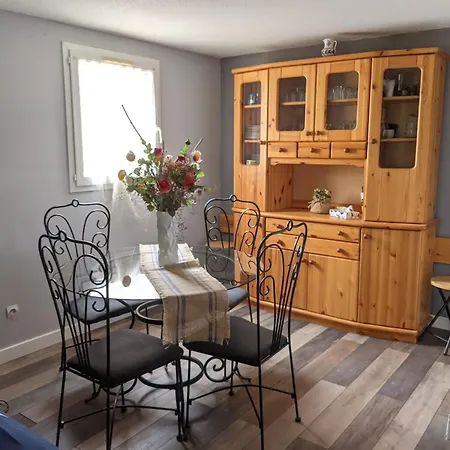 Villa Belle Climatisee T3 Avec Mezzanine, Jardin Arbore, Garage Et A 900m De La Plage, 6/7 Personnes - Fr-1-797-36 Port-la-Nouvelle