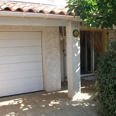 Belle Climatisee T3 Avec Mezzanine, Jardin Arbore, Garage Et A 900m De La Plage, 6/7 Personnes - Fr-1-797-36 *